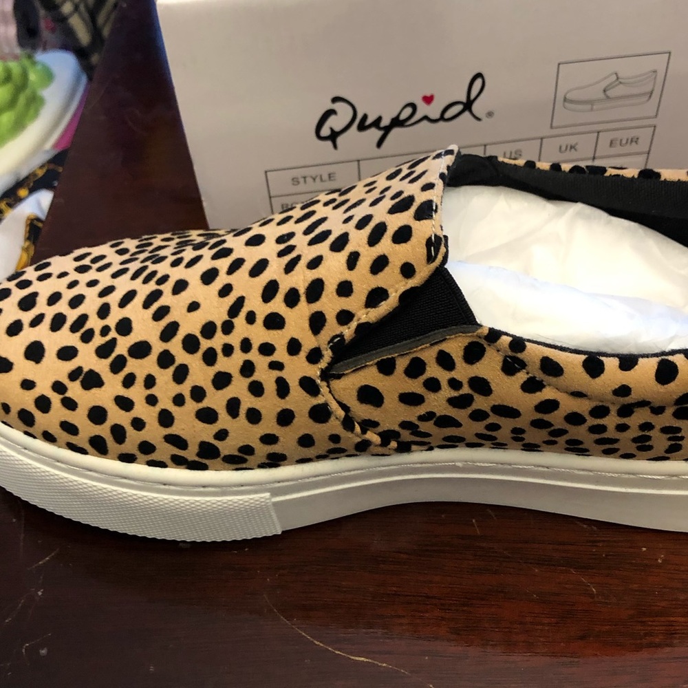 Cheetah print shoes